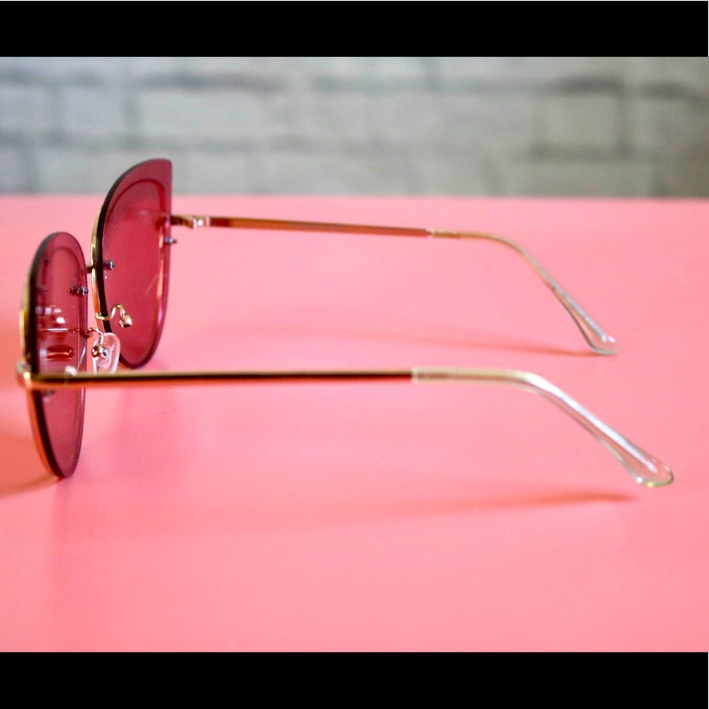 🔥2FOR10🔥 Urban Outfitters Retro Pink Sunglasses - Picture 3 of 3